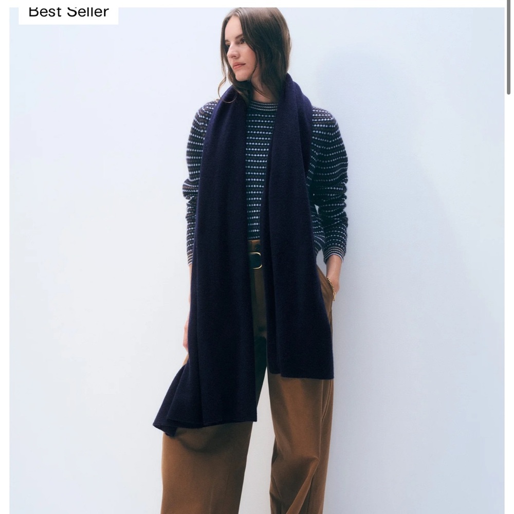 White & Warren cashmere navy wrap (like new)